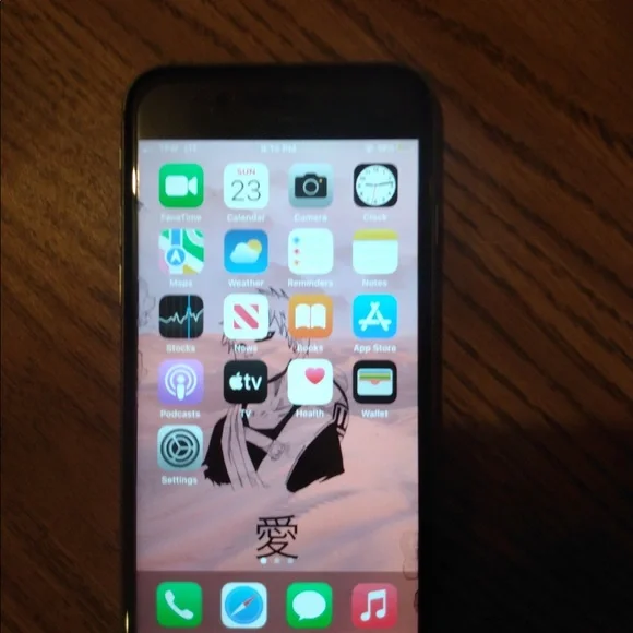 Apple iPhone 6s silver